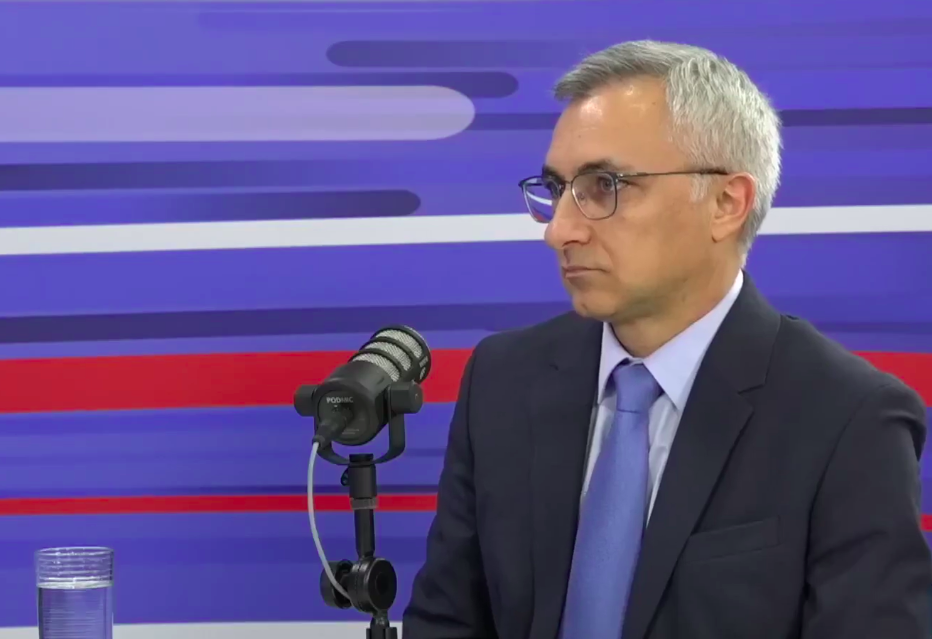 Ջրային կոմիտեի նախագահը Հանրային ռադիոյի տաղավարում խոսել է ջրային ոլորտի ռազմավարության մասին
